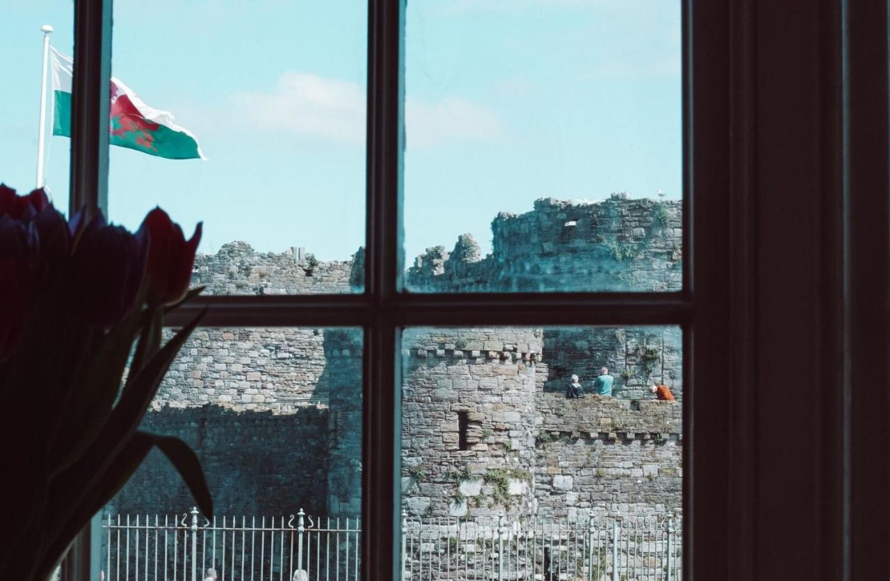 Villa Castle View Beaumaris Exterior foto